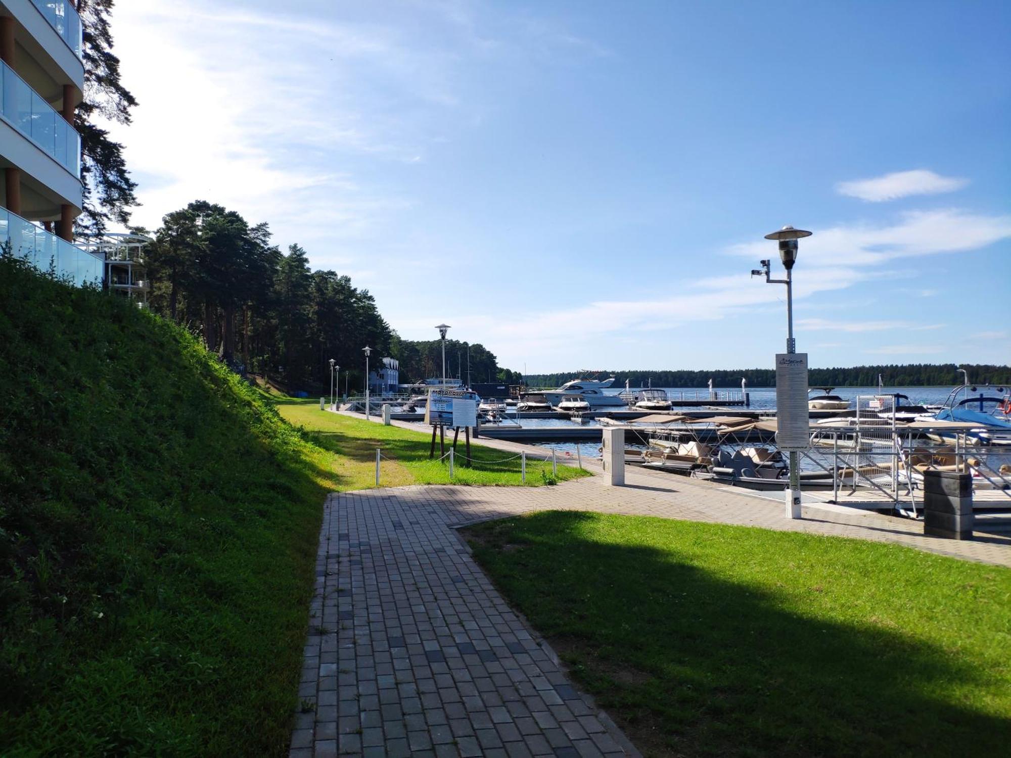 Apartament Bryza Augustow Z Widokiem Na Jezioro Necko Екстер'єр фото